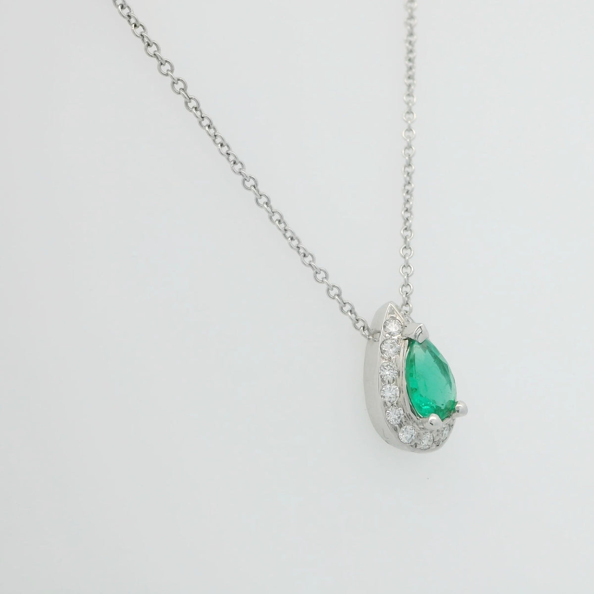 Emerald and Diamond Necklace