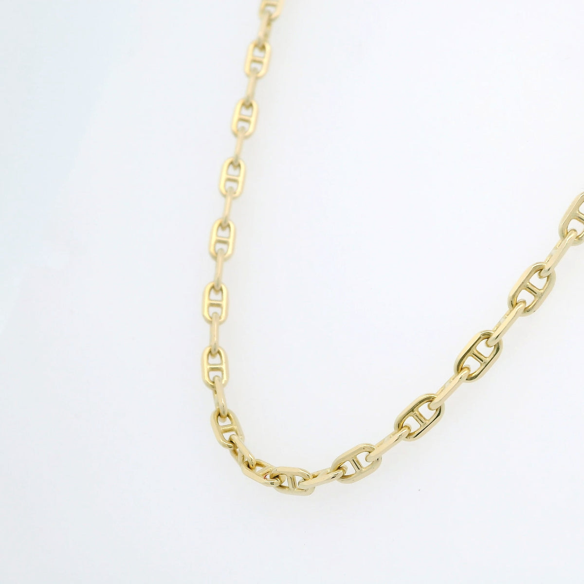 Gold Mariner Link Chain