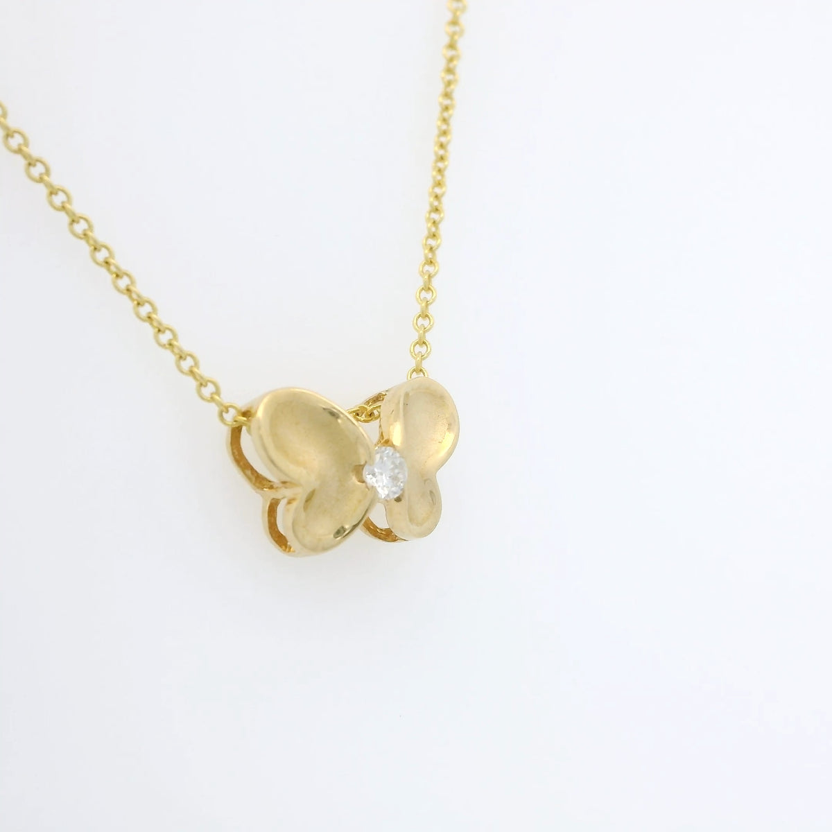 Butterfly Necklace with Diamond