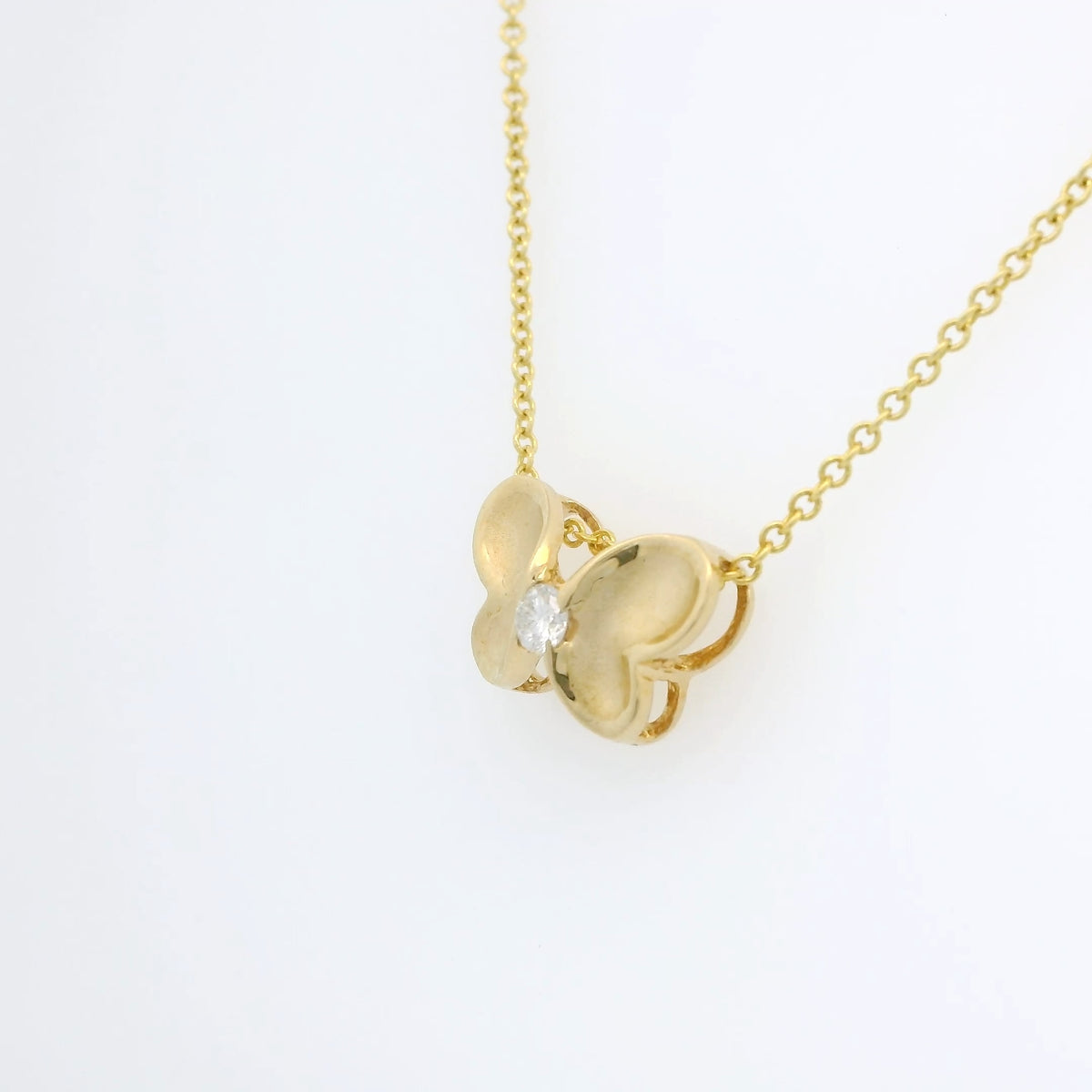 Butterfly Necklace with Diamond