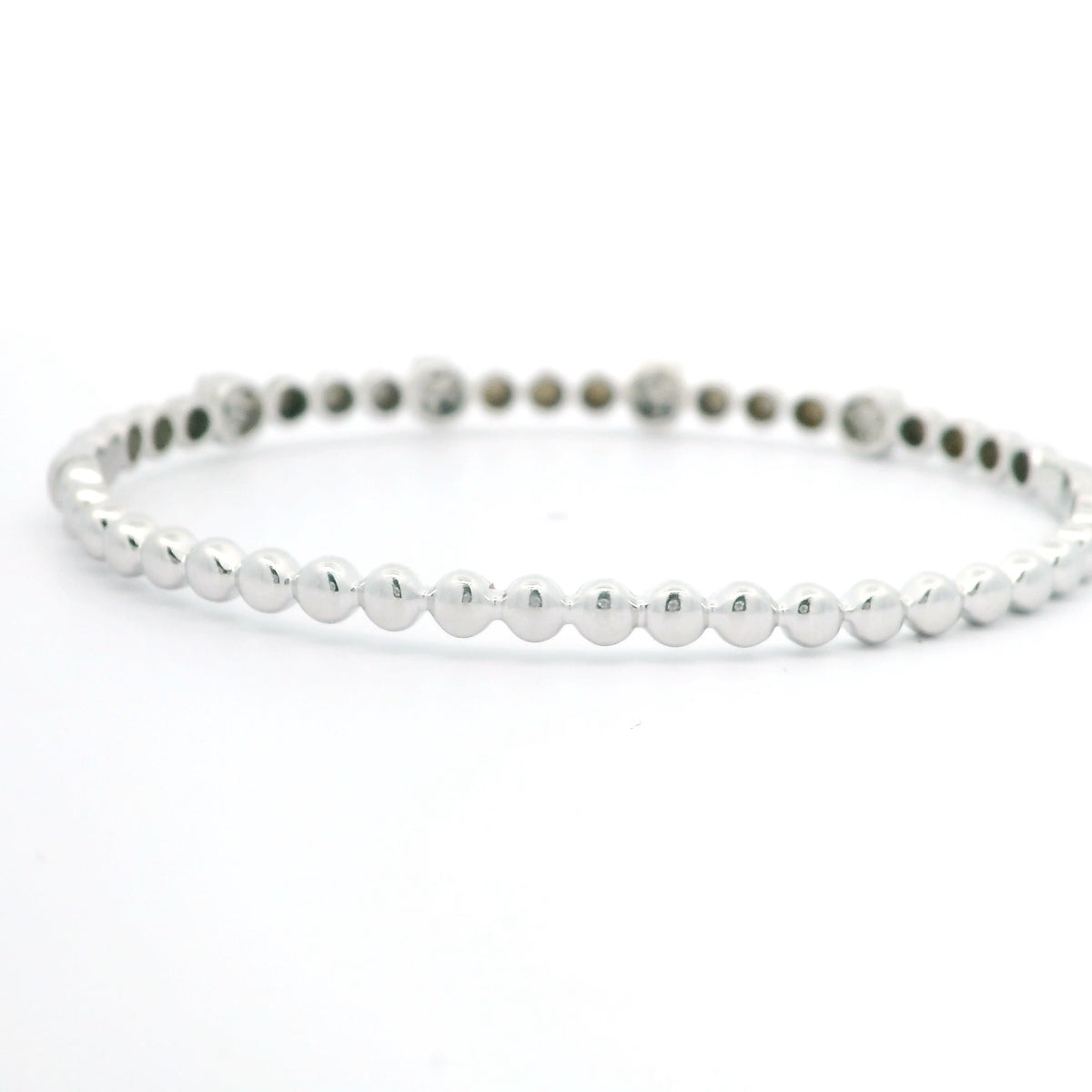 Bangle with 4 Diamond Clusters