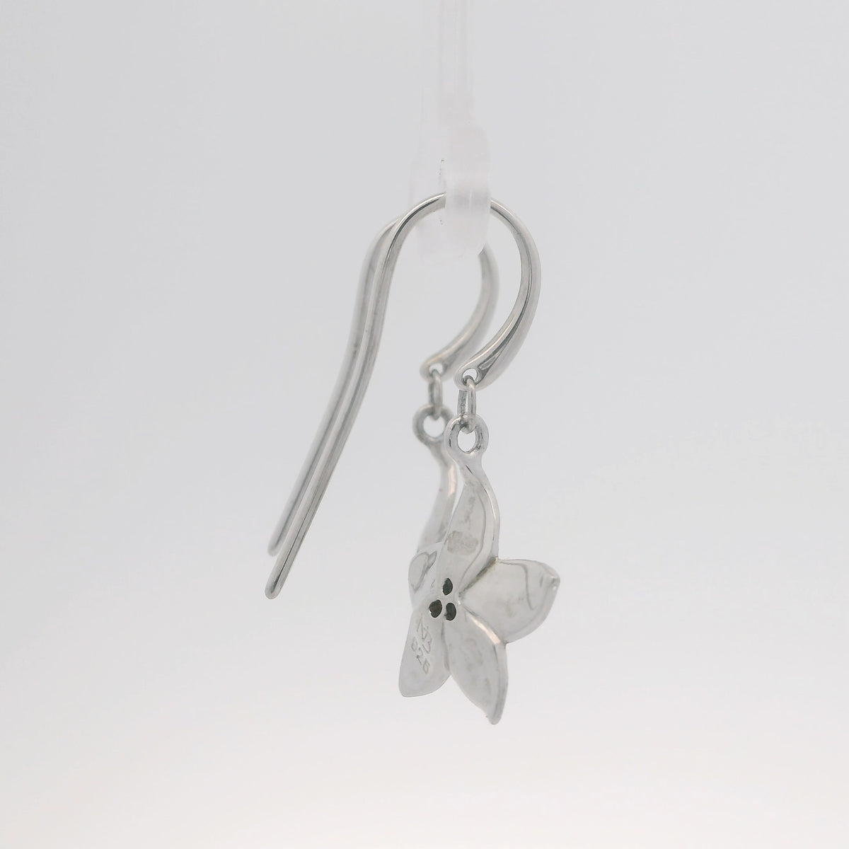 Stephanotis Flower Dangle Earrings