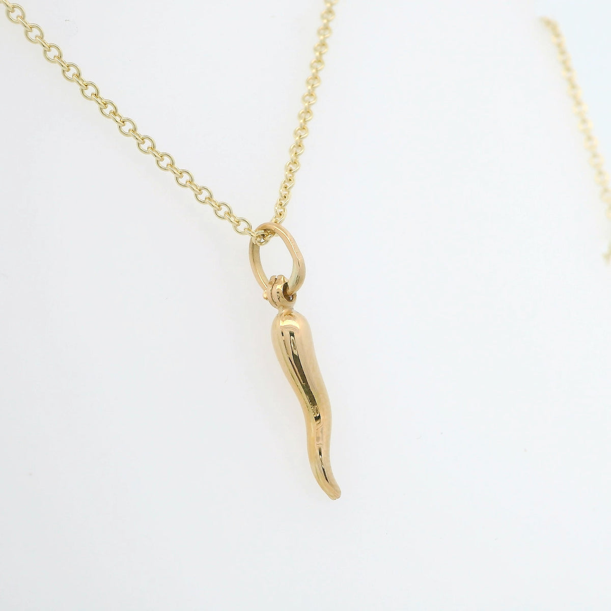 Gold Italian Horn Cornicello Pendant