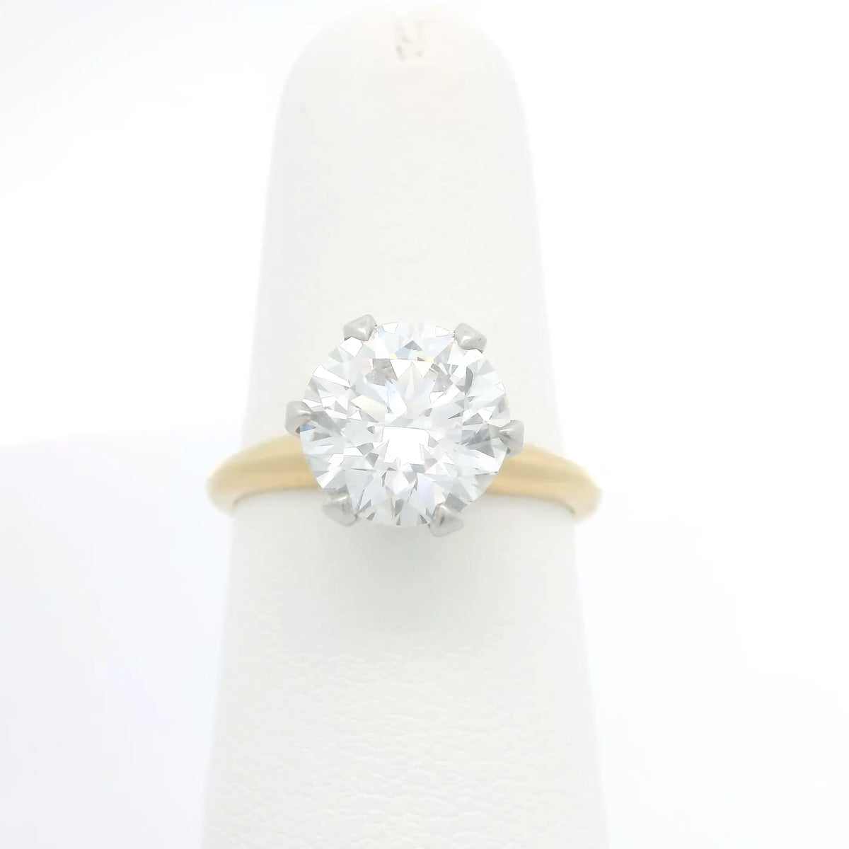 Solitaire Lab Diamond Engagement Ring