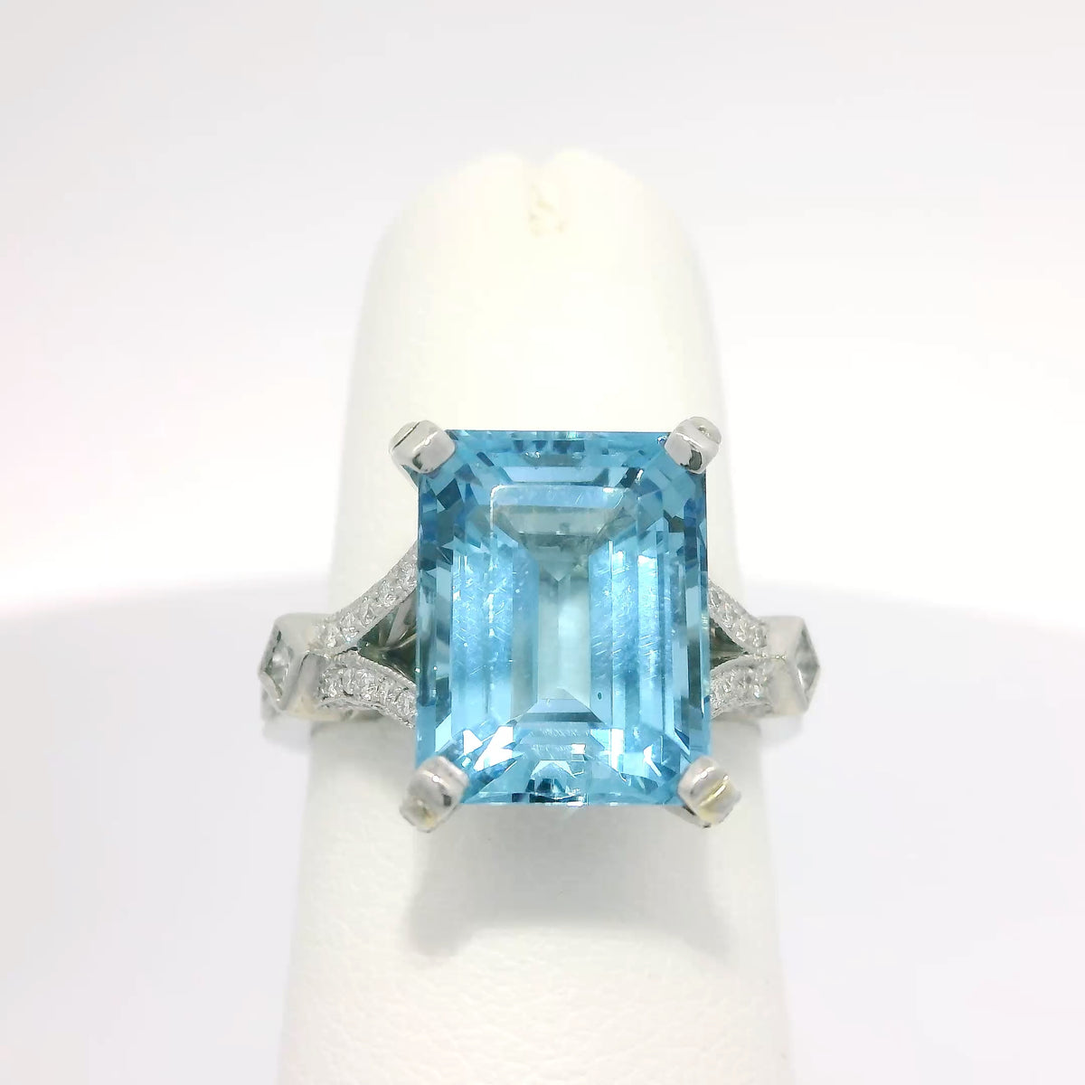 Aquamarine and Diamond Ring