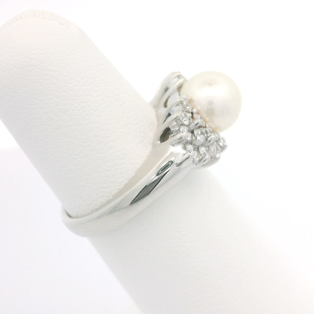 Pearl and Diamond Ring