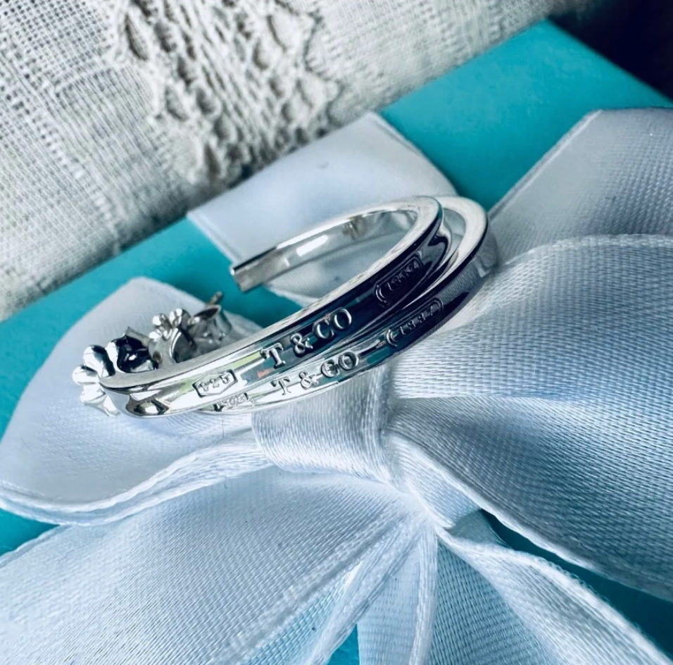 Tiffany & Co. 1837 Hoops