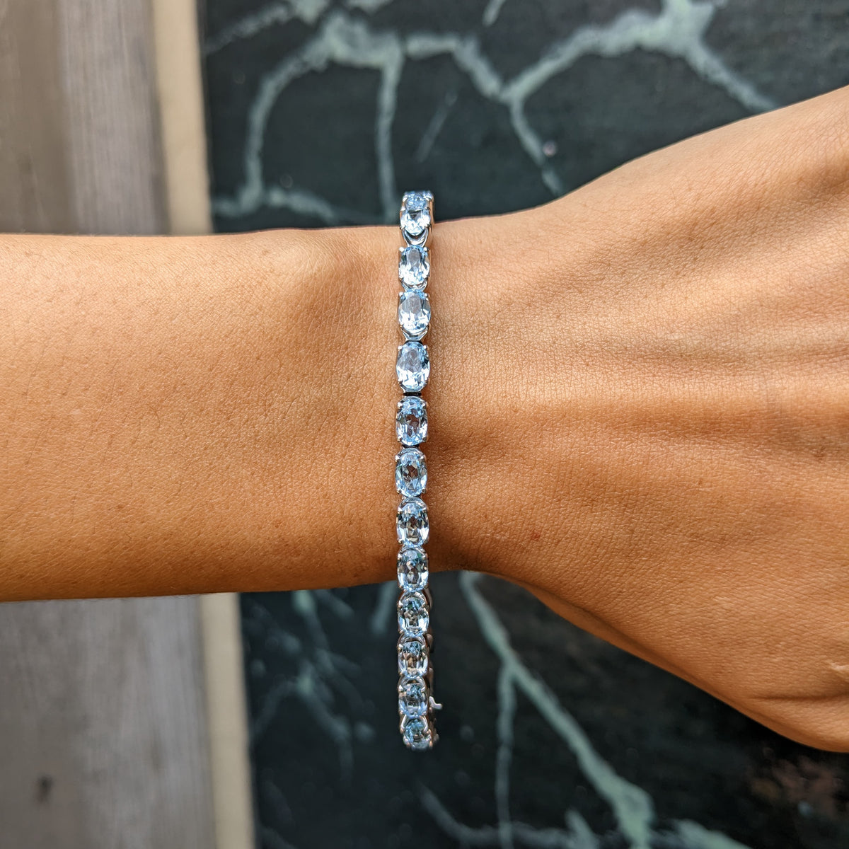 Aquamarine Line Bracelet