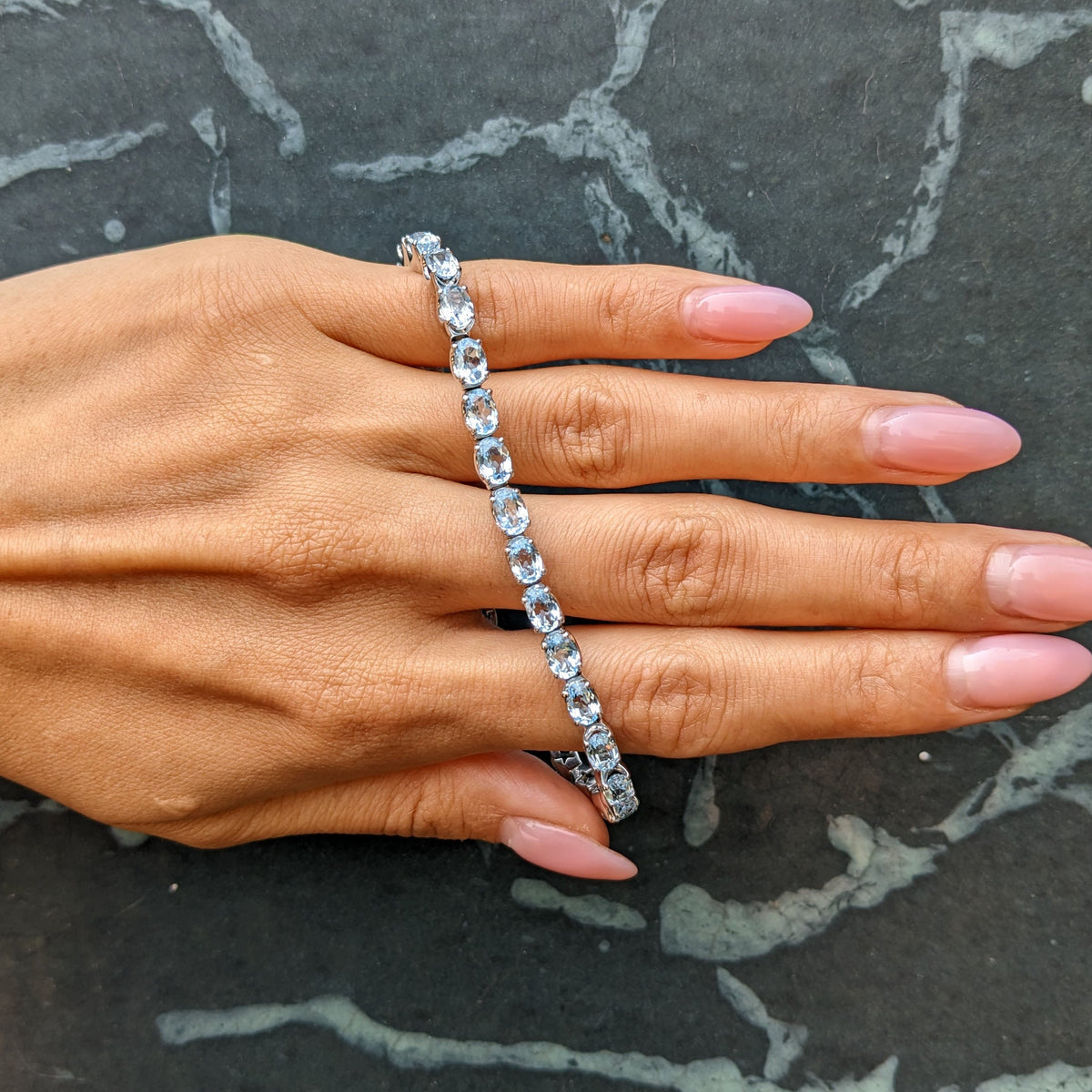 Aquamarine Line Bracelet